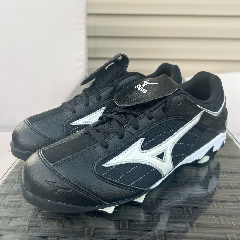 Mizuno 9 Spike Franchise Low G5 Cleats Baseball Men’s 8 NEW